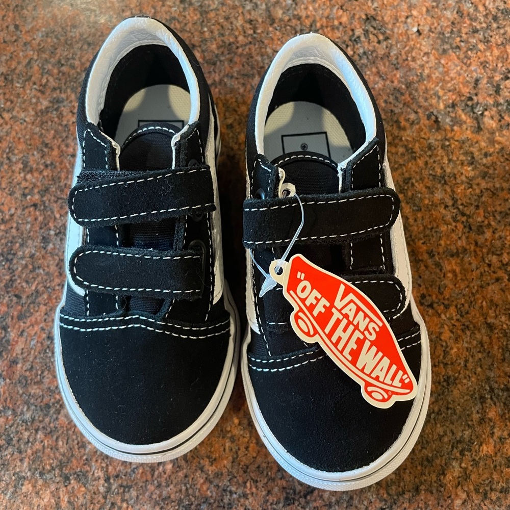 🛑SOLD🛑Vans Kids Old Skool V Shoes